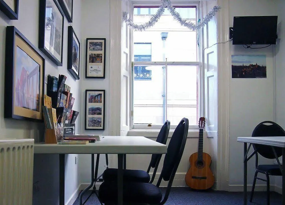אדינבורו Haystack Hostel