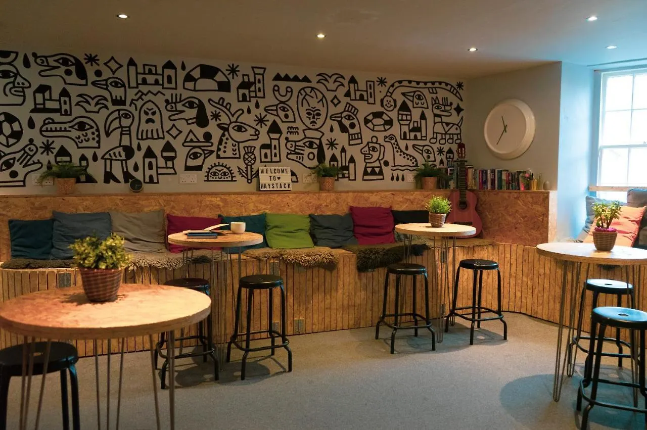 אדינבורו Haystack Hostel